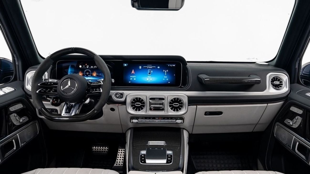 Mercedes-Benz G 63 AMG - 2025 -  GCC Specs - Under Warranty and Service Contract