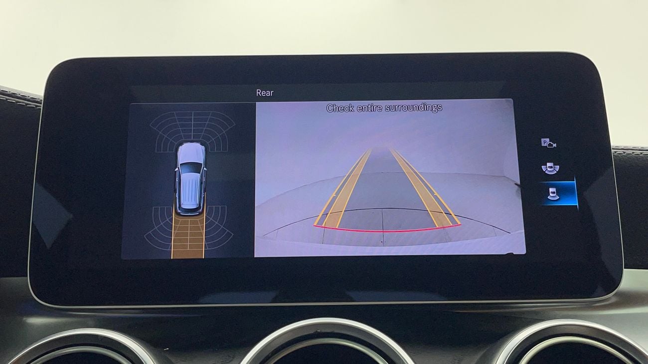 مرسيدس بنز GLC 200 AMG LINE 2 | بدون دفعة مقدمة | اختبار القيادة في المنزل