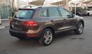 Volkswagen Touareg Volex wagan Touarag model 2011 GCC car full option panoramic roof leather seats back camera full ele