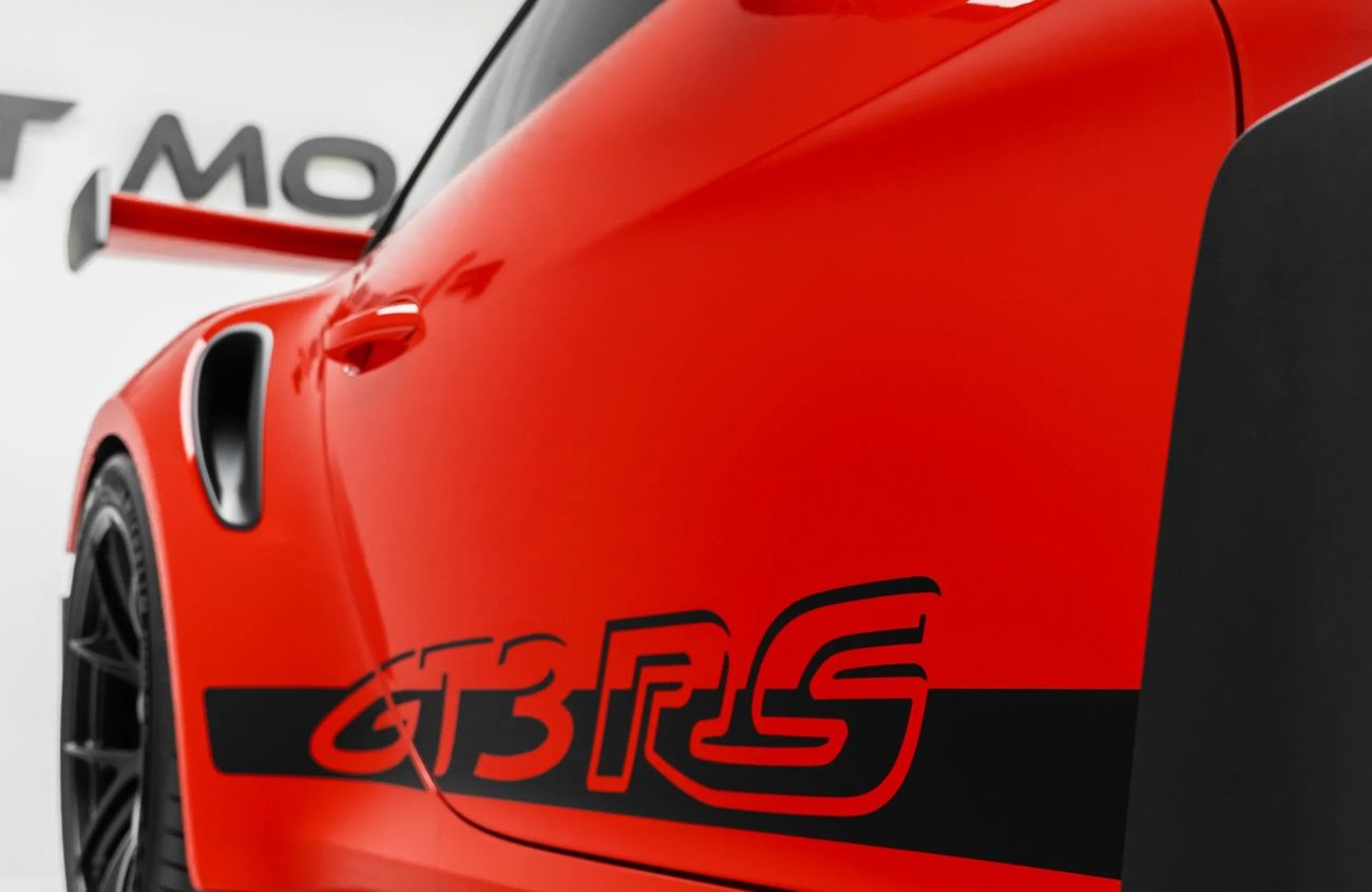 بورش 911 4.0L F-6 Naturally Aspirated Engine