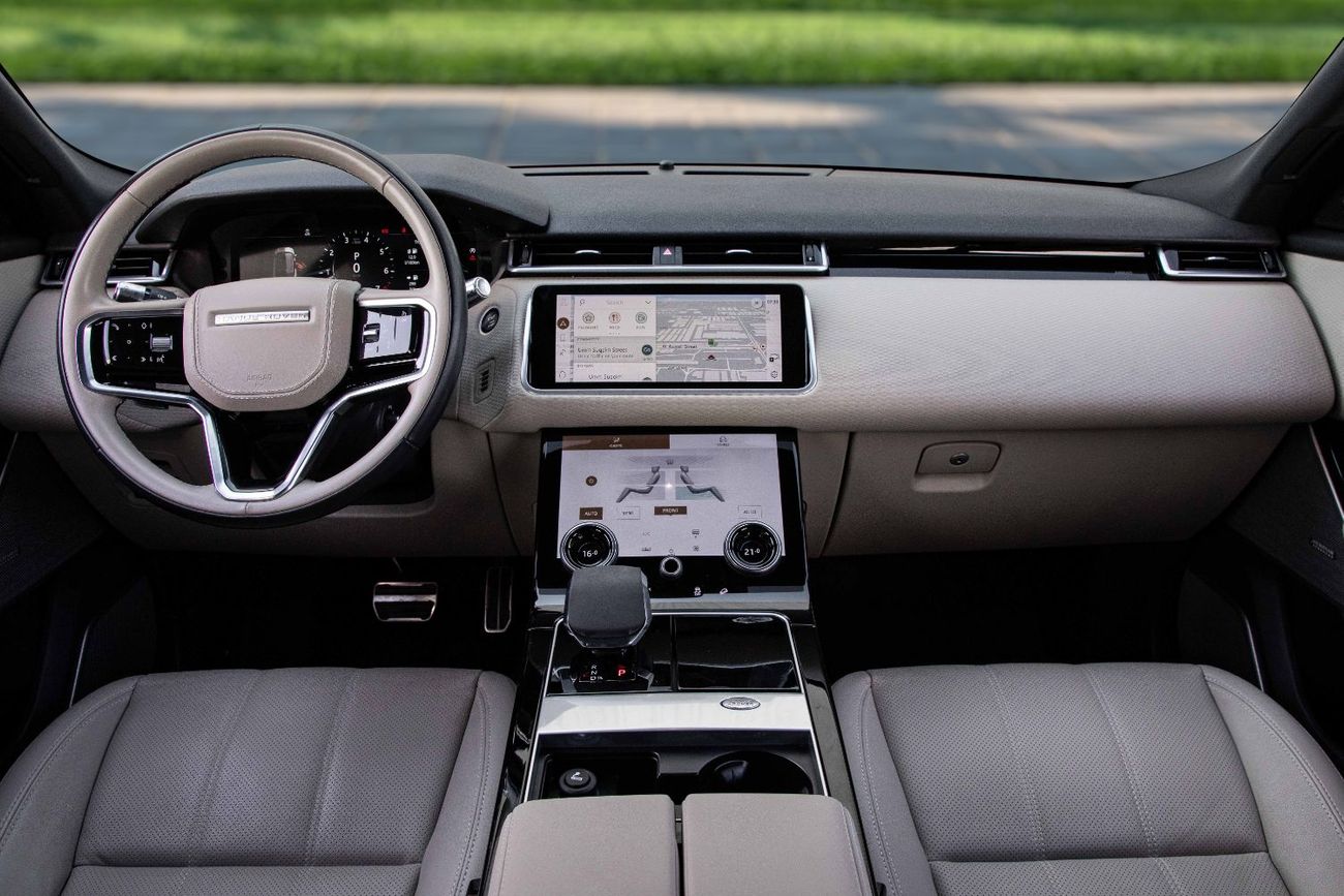 لاند روفر رينج روفر فيلار 4,504 P.M  | 0% Downpayment | P250 SE R DYNAMIC!