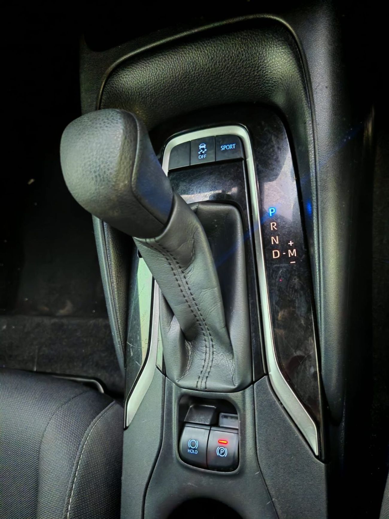 تويوتا كورولا HATCH BACK 2.0 PETROL