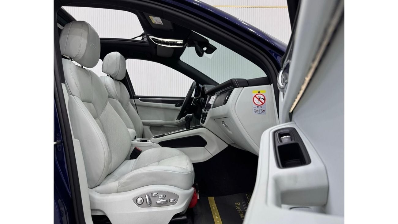 Porsche Macan 2024 Porsche Macan GTS, Nov 2028 Porsche Warranty, Full Service History, GCC