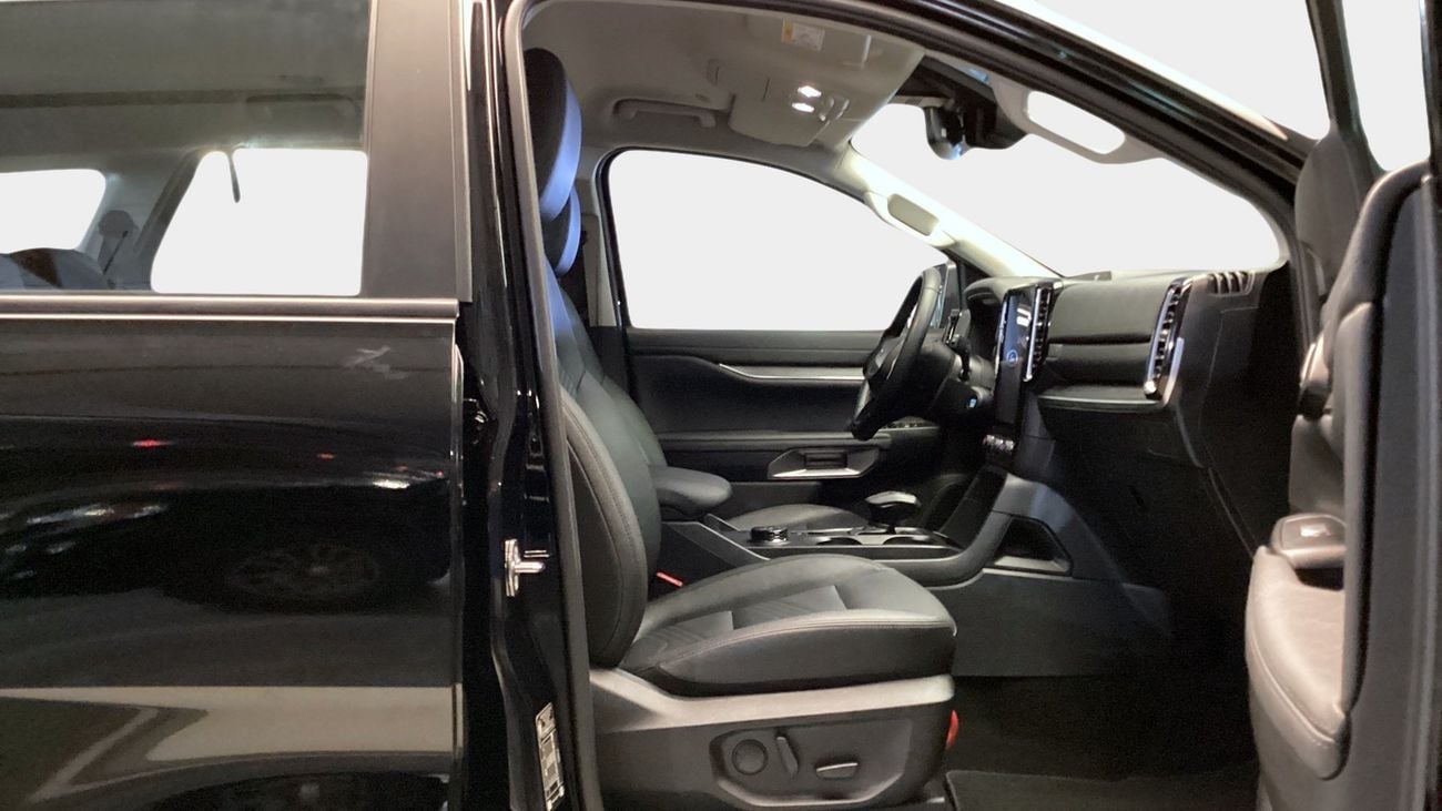 Ford Everest 2.3 XLT 4WD AUTO LTHR OFF ROAD 18 ALW | Guaranteed Warranty | 0 Down Payment