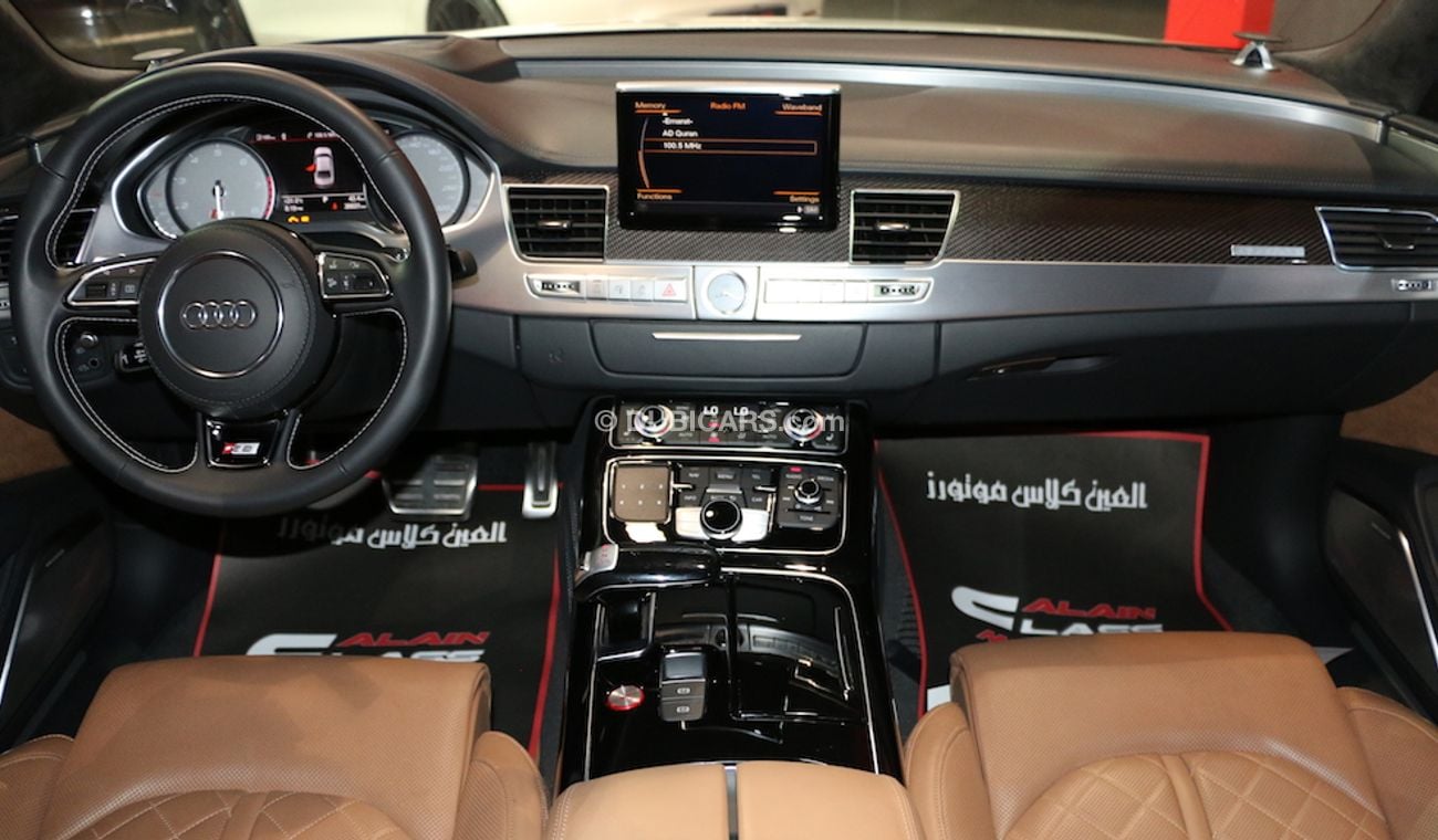 Audi S8 Plus