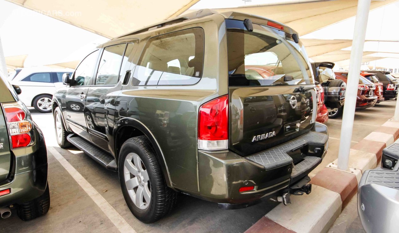 Nissan Armada LE