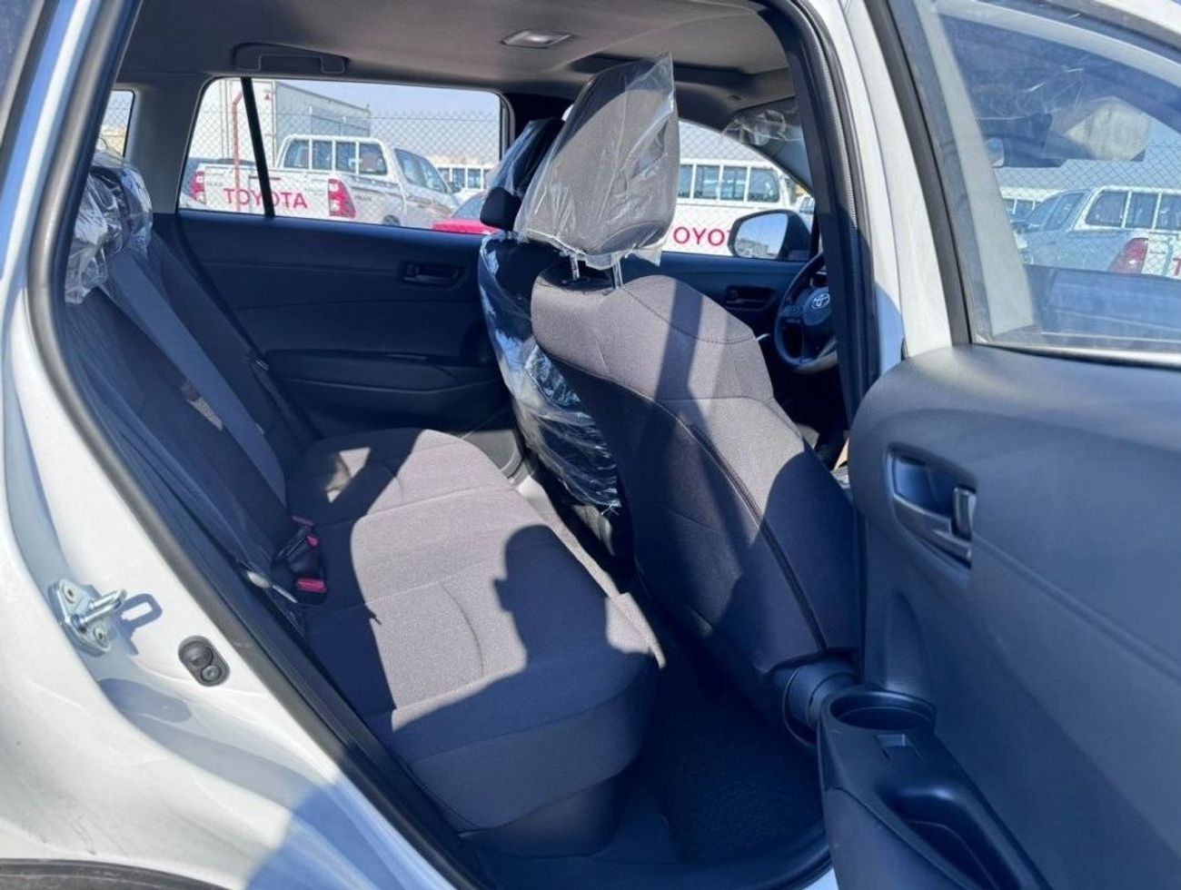 تويوتا كورولا كروس Horsepower 122 hp (121 bhp)  4Cylinders  Torque 142 Nm Fuel Petrol