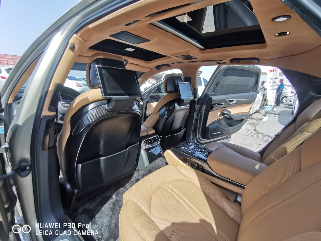 أودي A8 خليجي محول شكل 2020