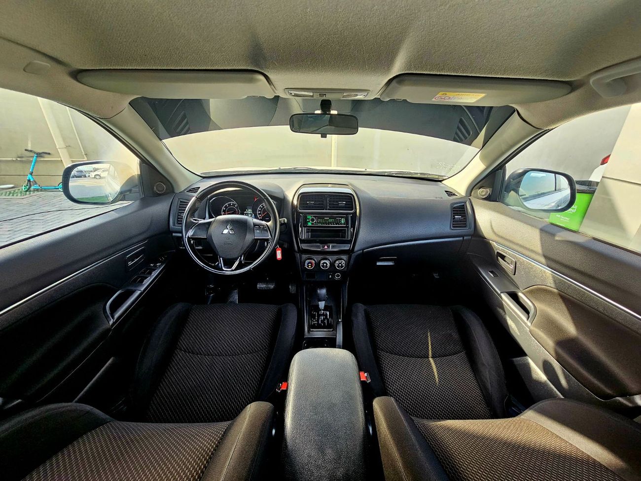 Mitsubishi ASX ASX GCC/ GLX 2.0 V4/ ORIGINAL PAINT/ LOW MILEAGE/ SINGLE OWNER