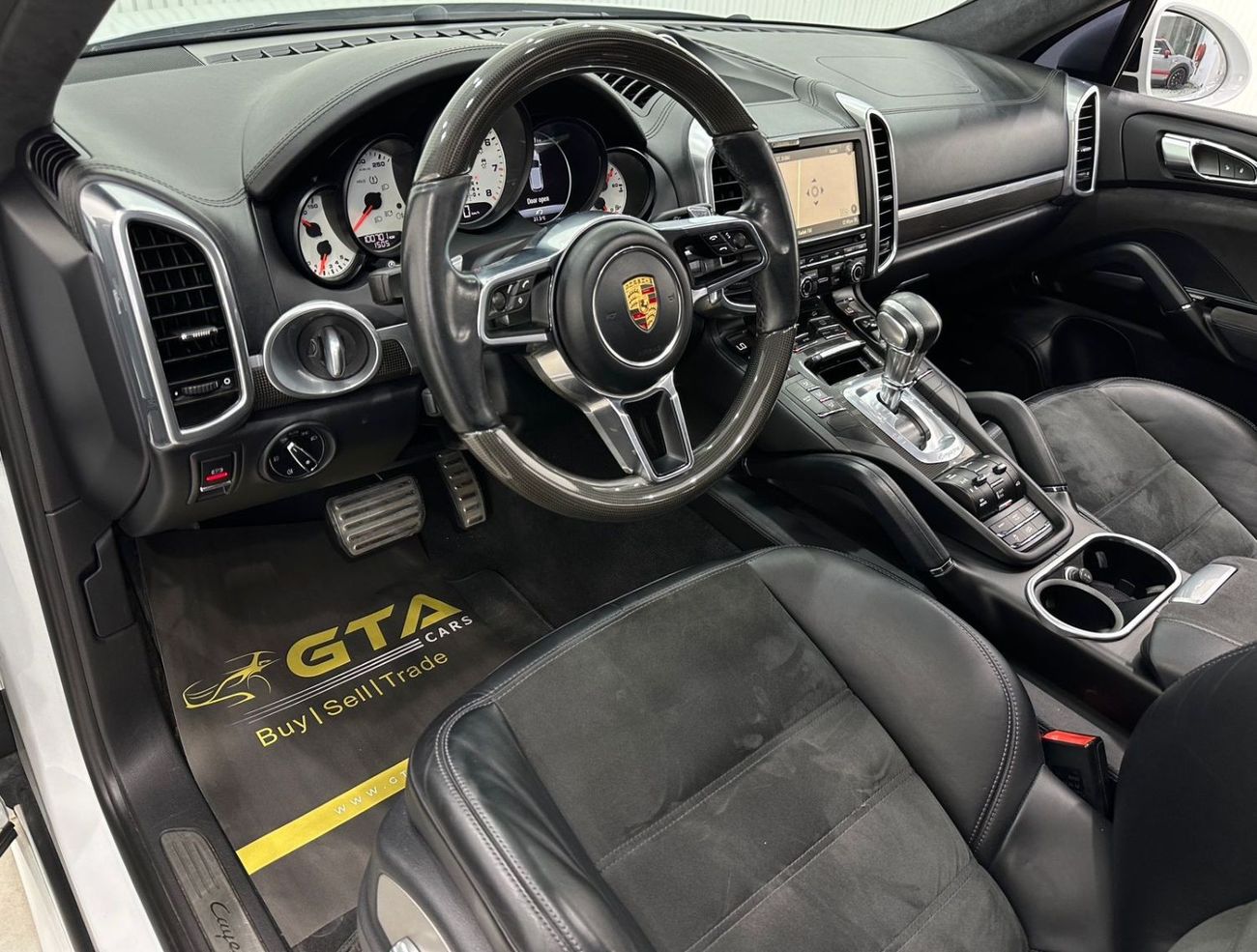 Porsche Cayenne 2016 Porsche Cayenne GTS, One Year Unlimited KM Warranty, Agency Service History, GCC