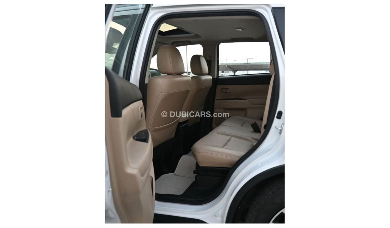 Mitsubishi Outlander 2016 very good condition without accident