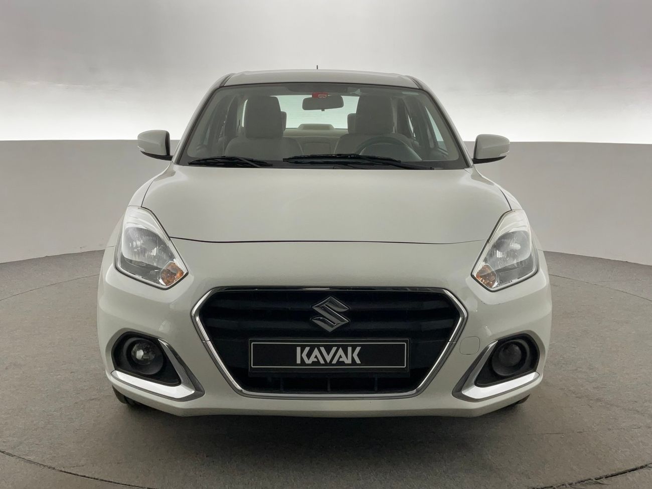 جيب شيروكي Limited Plus | شامل الضمان | 0 ﺪﻔﻋﺓ ﺃﻮﻟﻯ