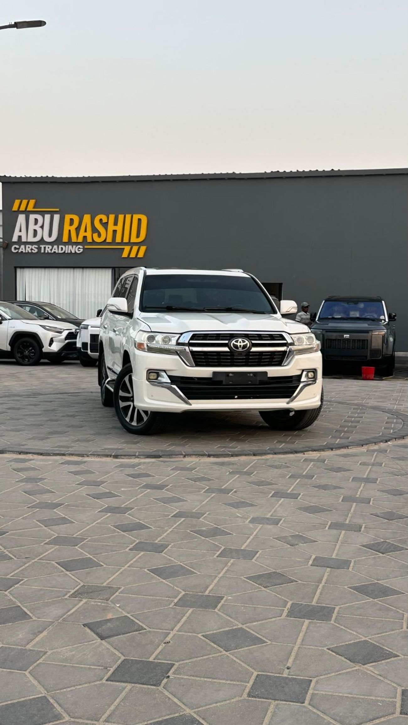 Toyota Land Cruiser GXR 4.6L