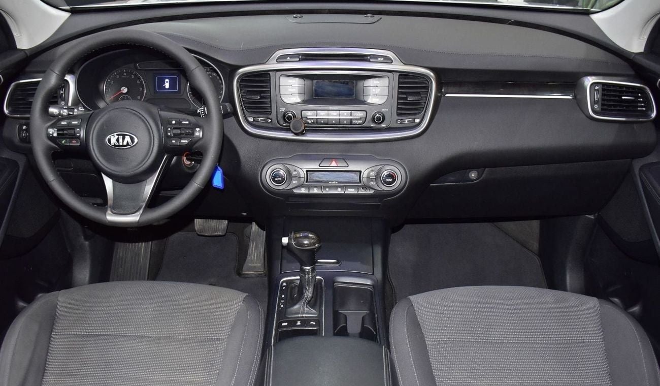 Kia Sorento EXCELLENT DEAL for our KIA Sorento AWD V6 ( 2016 Model ) in Silver Color GCC Specs