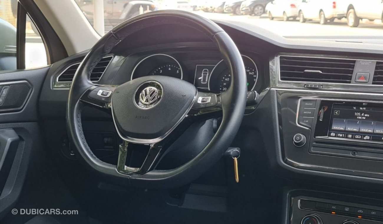 Volkswagen Tiguan S 1.4L Turbo 4 Cylinders Full Service History GCC