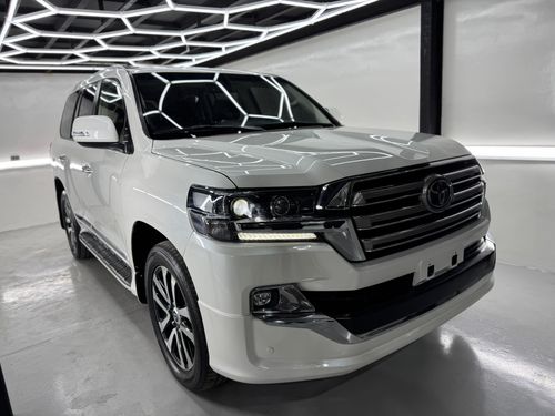 تويوتا لاند كروزر