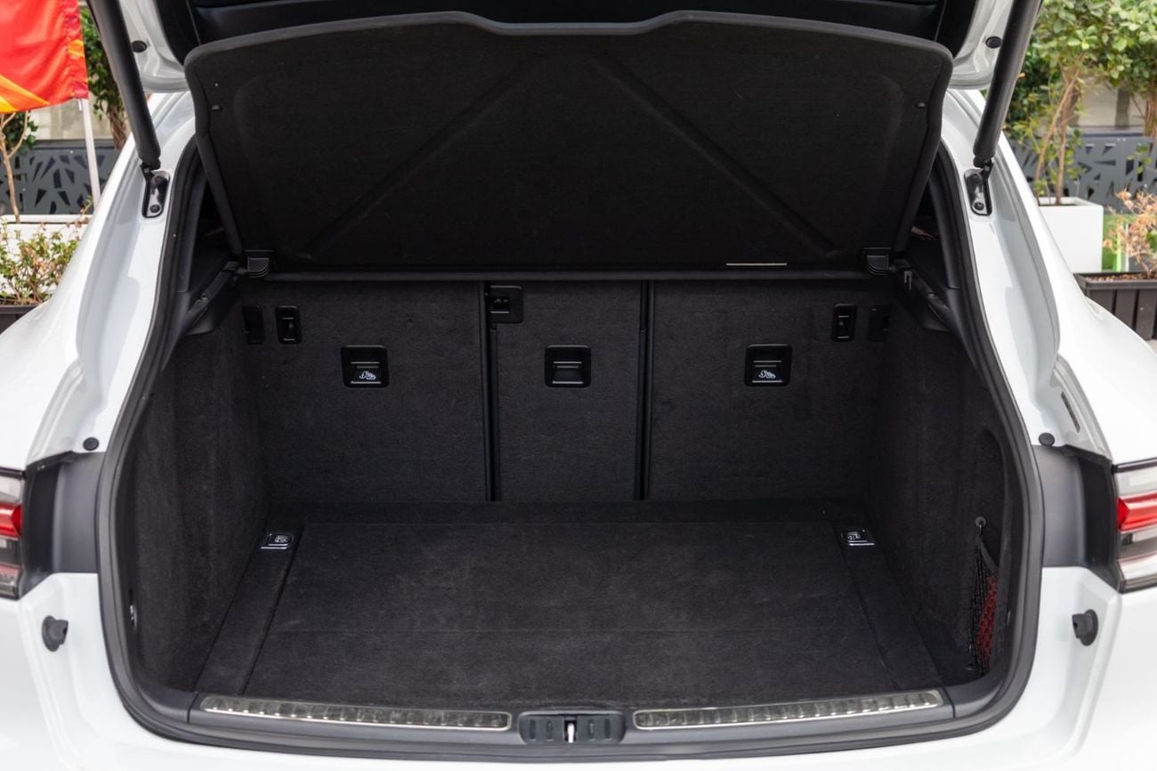 Porsche Macan Std 2.0L (252 HP)