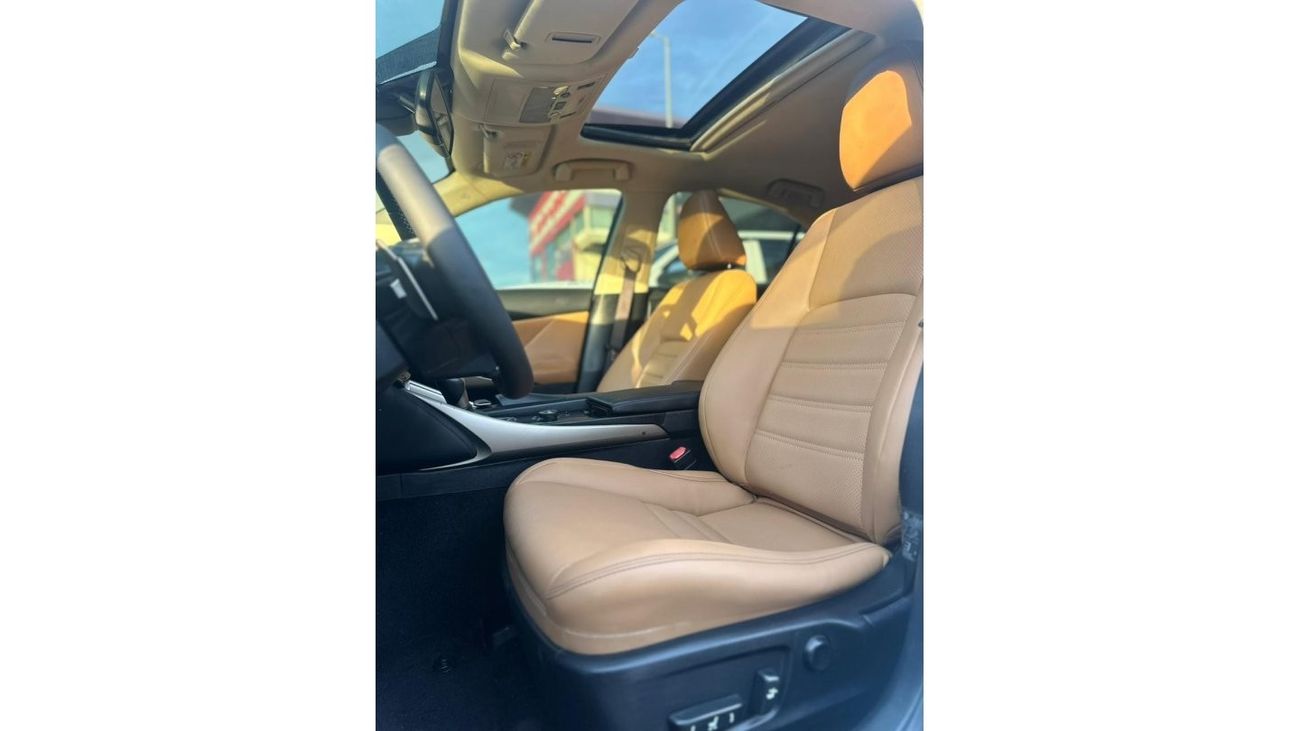 Lexus IS350 Platinum