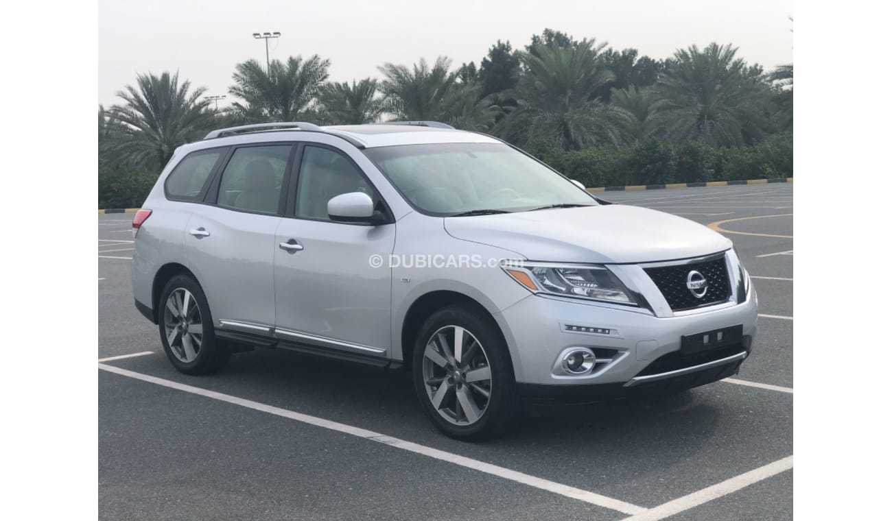 نيسان باثفايندر SV نيسان باثفندر موديل 2013 خليجي حاله ممتازه من الداخل والخارج كراسي جلد وبانوراما ومثبت سرعه مالك 