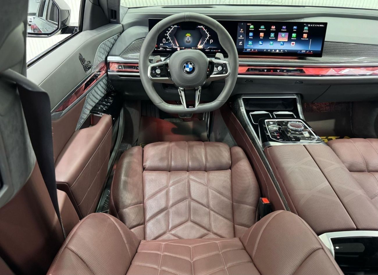 بي أم دبليو 760Li 2023 BMW 760i M-Sport, 2027 BMW Warranty + Service Pack, Fully Loaded, Low Kms, GCC