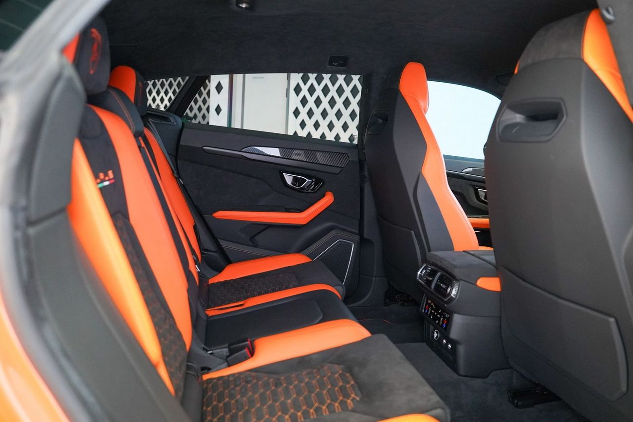 لامبورغيني اوروس STD 4.0T V8