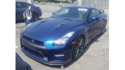 Nissan GT-R Available in USA for Auction