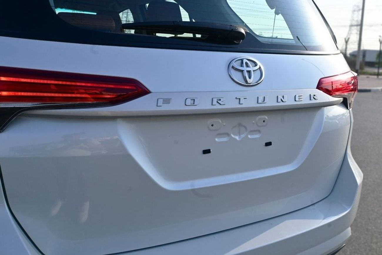 Toyota Fortuner Toyota Fortuner 2.4L 4WD Diesel 2024