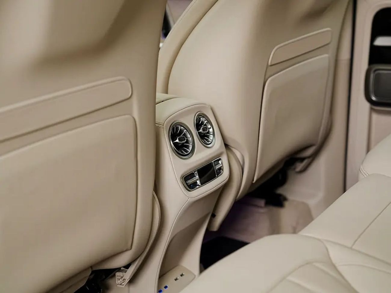 Mercedes Benz G63 AMG STANDARD BRAND | EUROPEAN SPECS | A22 | BEIGE INTERIOR | WARRANTY