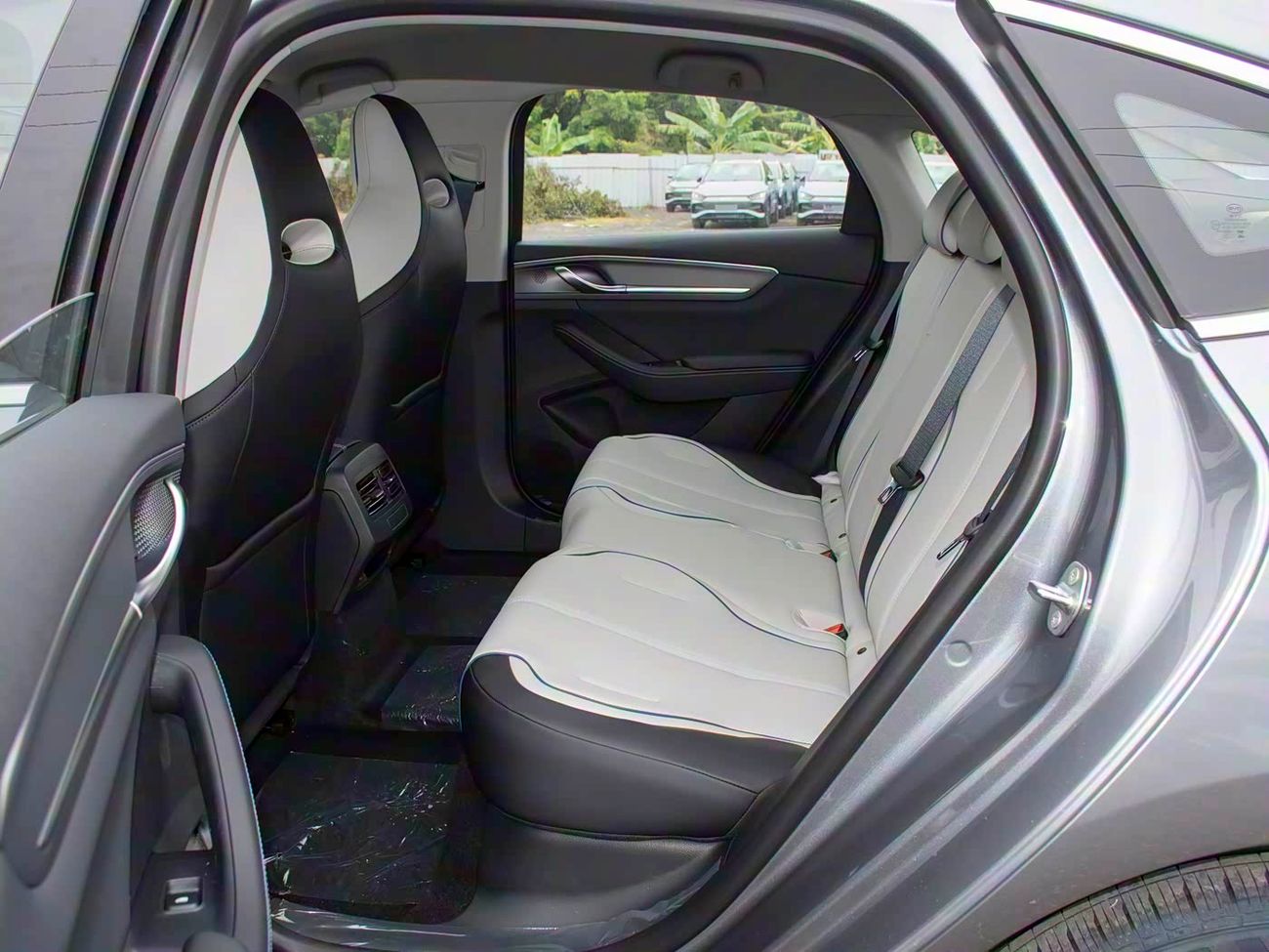 بي واي دي ديسترويار 05 Luxury