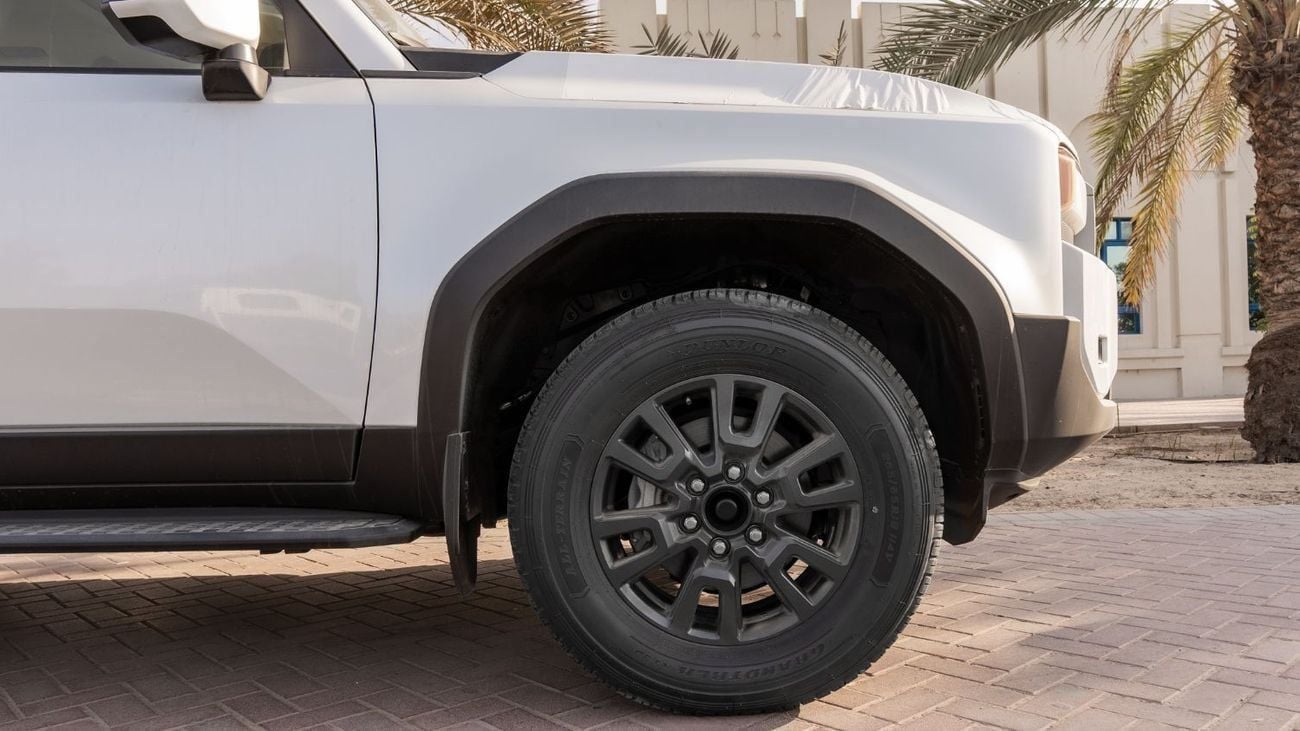 Toyota Prado 2025 Toyota Prado TXL2 2.4L AT Petrol (White-Beige)