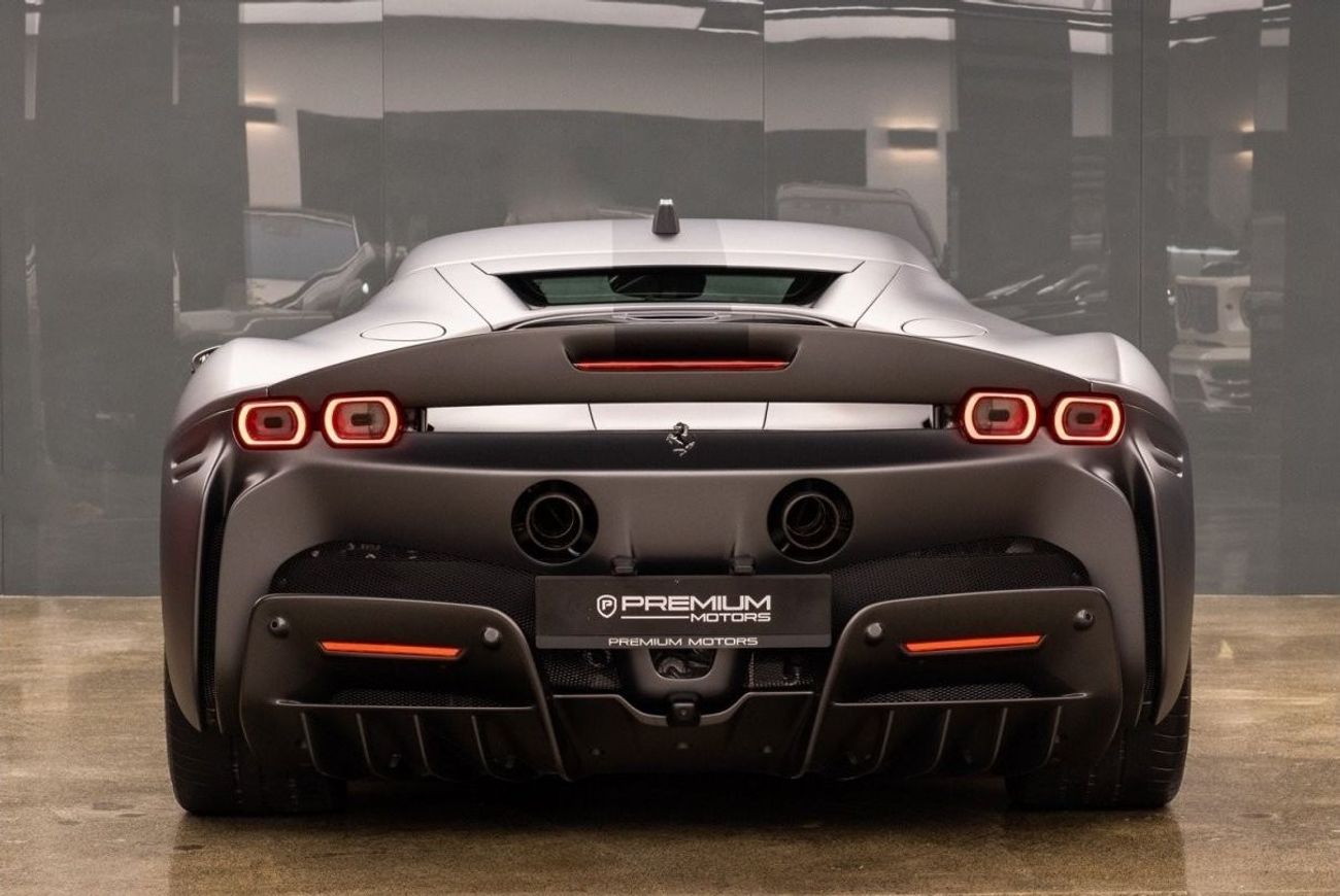 Ferrari SF90 Stradale Std ASSETTO FIORANO