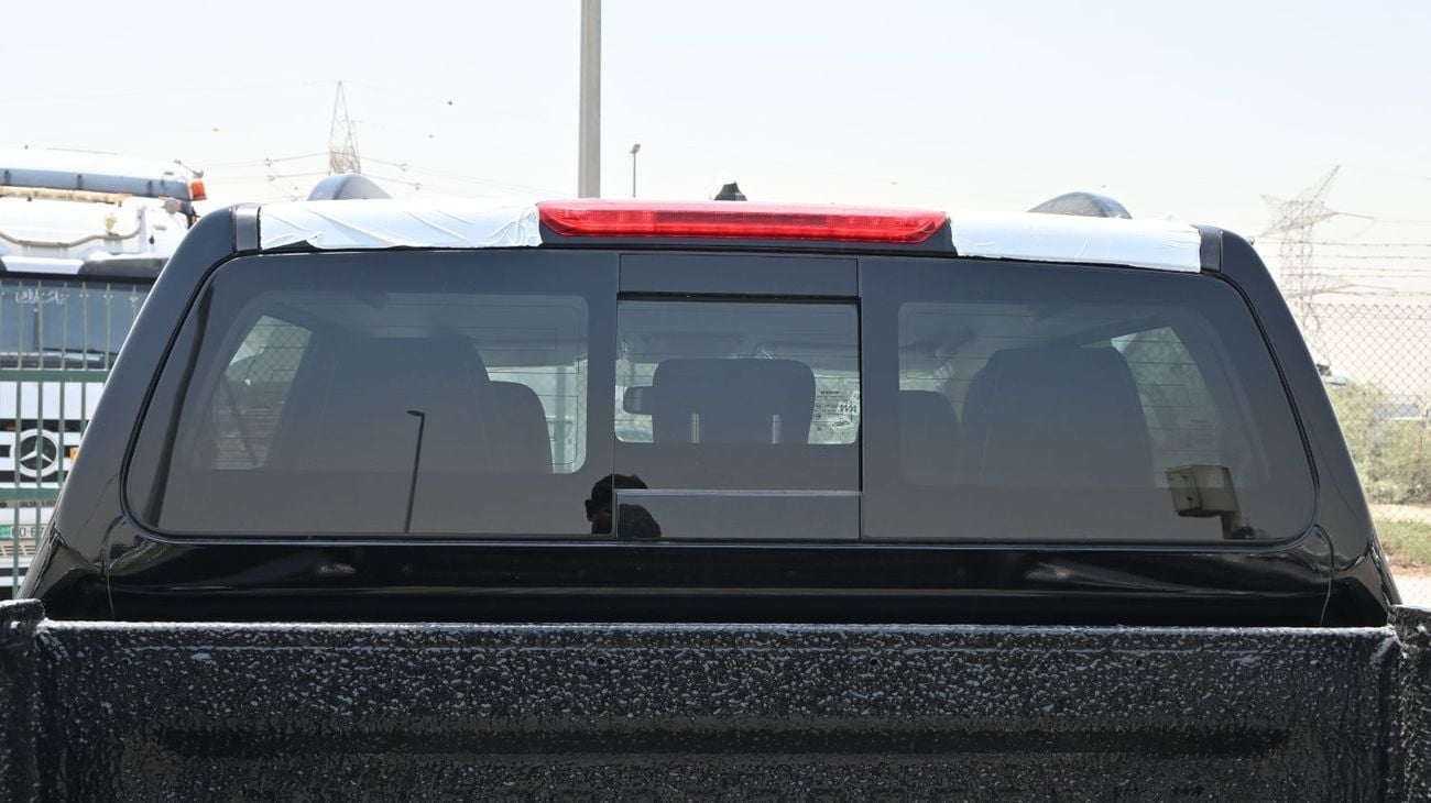 نيسان نافارا AVAILABLE COLOURS : WHITE/SILVER/BLACK/TECNO GRAY/WARRIER GRAY