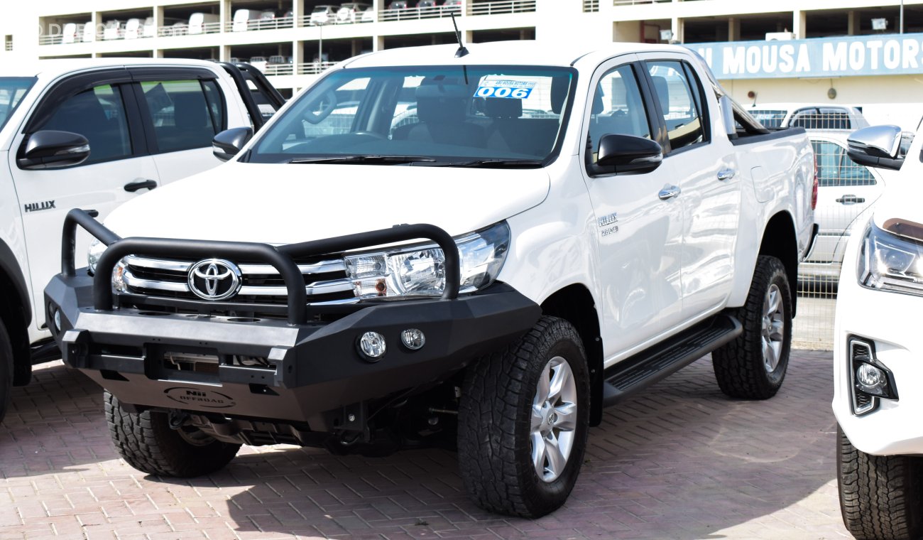 Toyota Hilux SR5