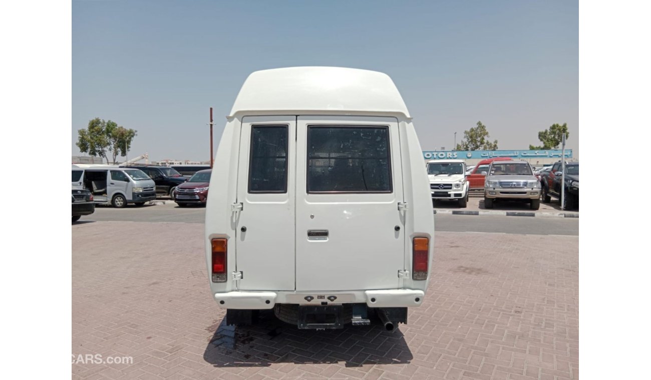 Toyota Dyna TOYOTA DYNA VAN RIGHT HAND DRIVE (PM1295)