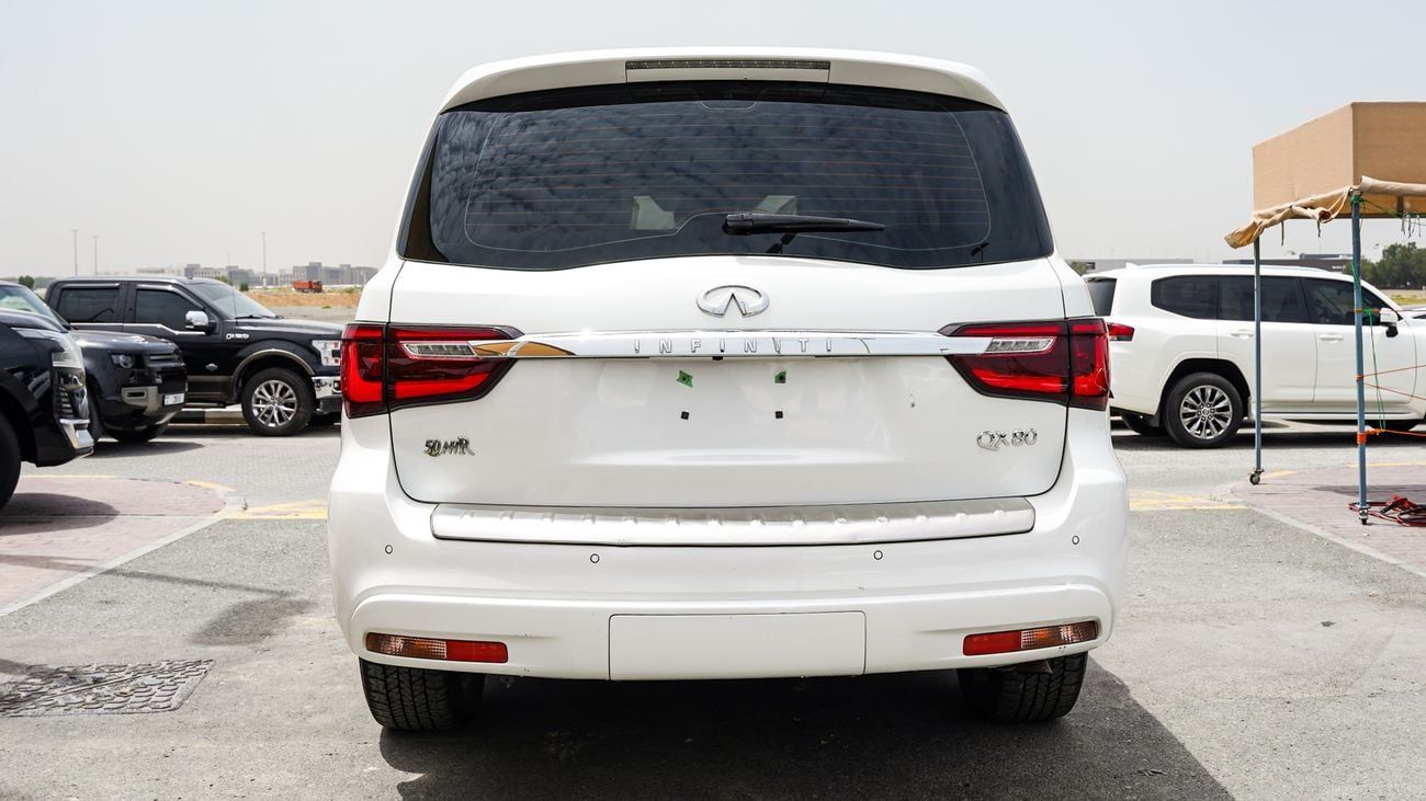 Infiniti QX80