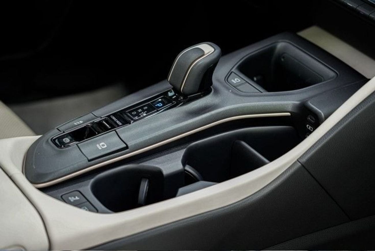 Toyota Crown Toyota Crown Hybrid 2.4L Full Option | GCC |