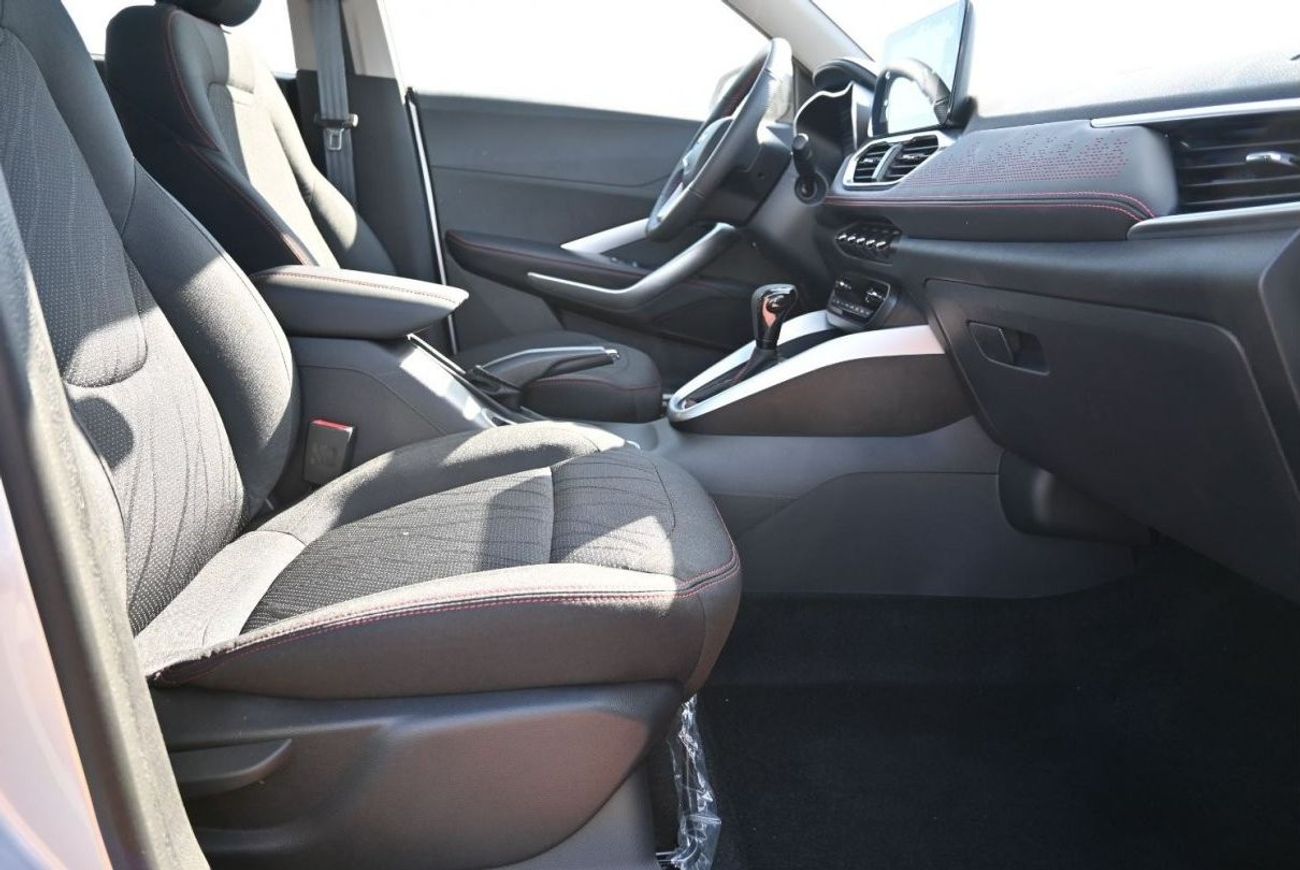 Chevrolet Groove Chevrolet GROOVE 1.5L Premier SUV FWD 5 Doors, Cruise Control, Panoramic Roof, Push start, Rear Came