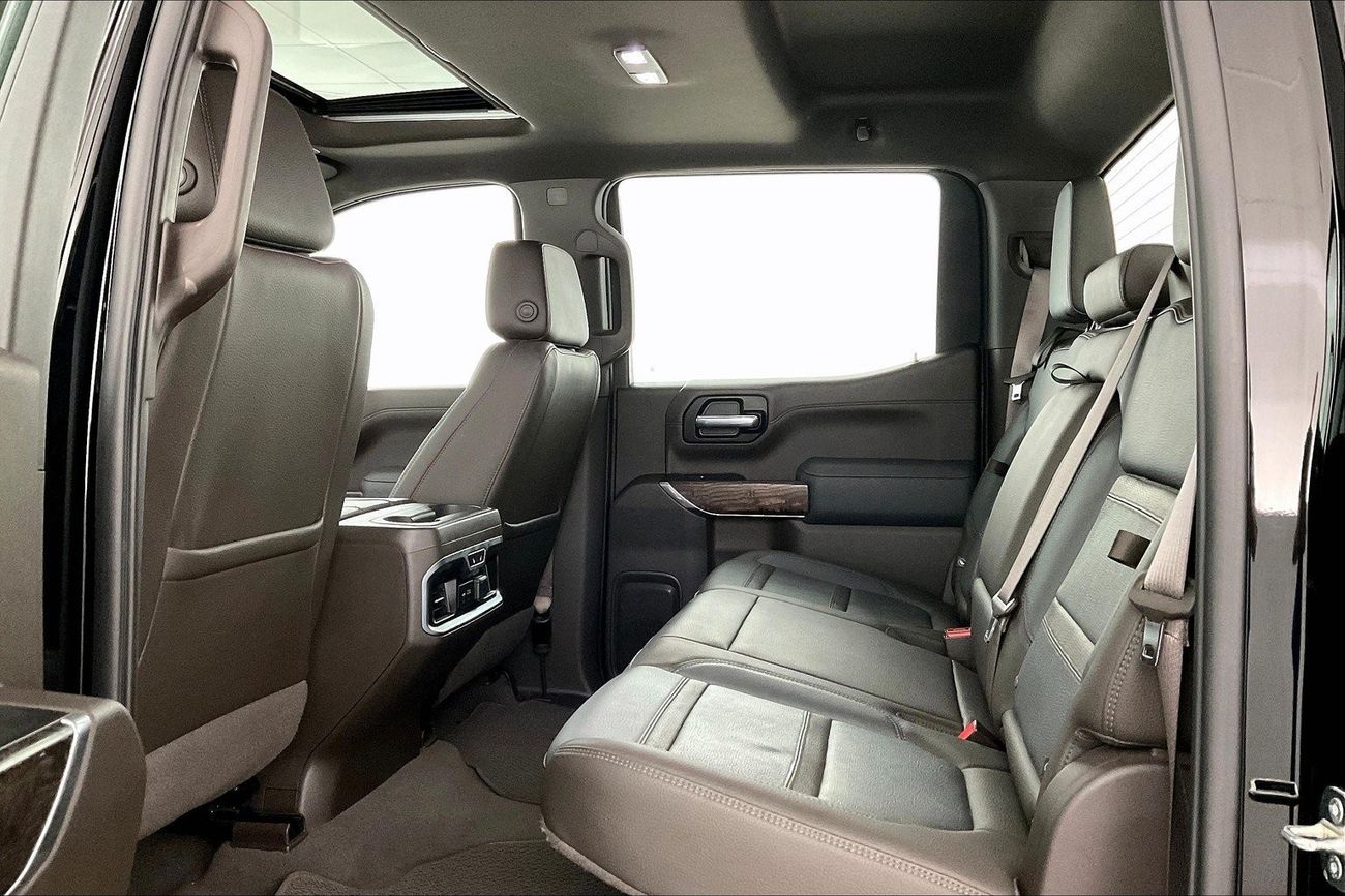 مرسيدس بنز E300 Premium (AMG Line) | ضمان مجاني لمدة عام | 0 دفعة أولى