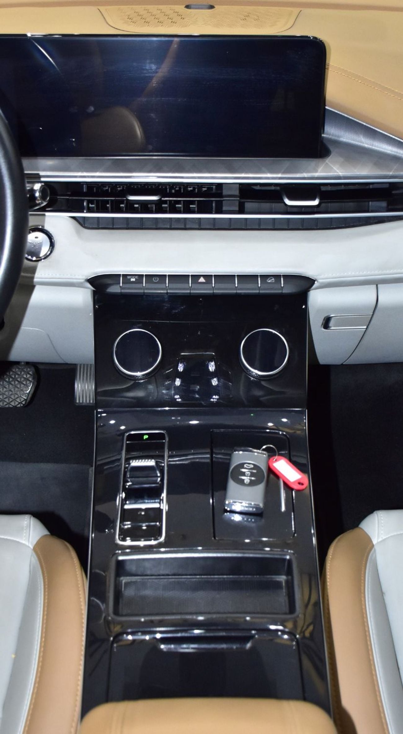 Exeed LX EXCELLENT DEAL for our Exeed LX 230T ( 2024 Model ) in Blue Color GCC Specs