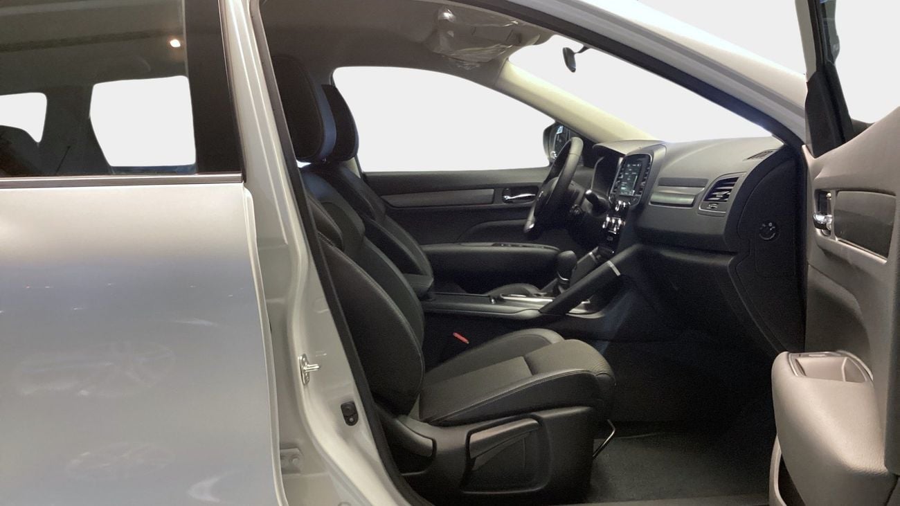 Renault Koleos PE 2.5L FWD PE | Guaranteed Warranty | 0 Down Payment