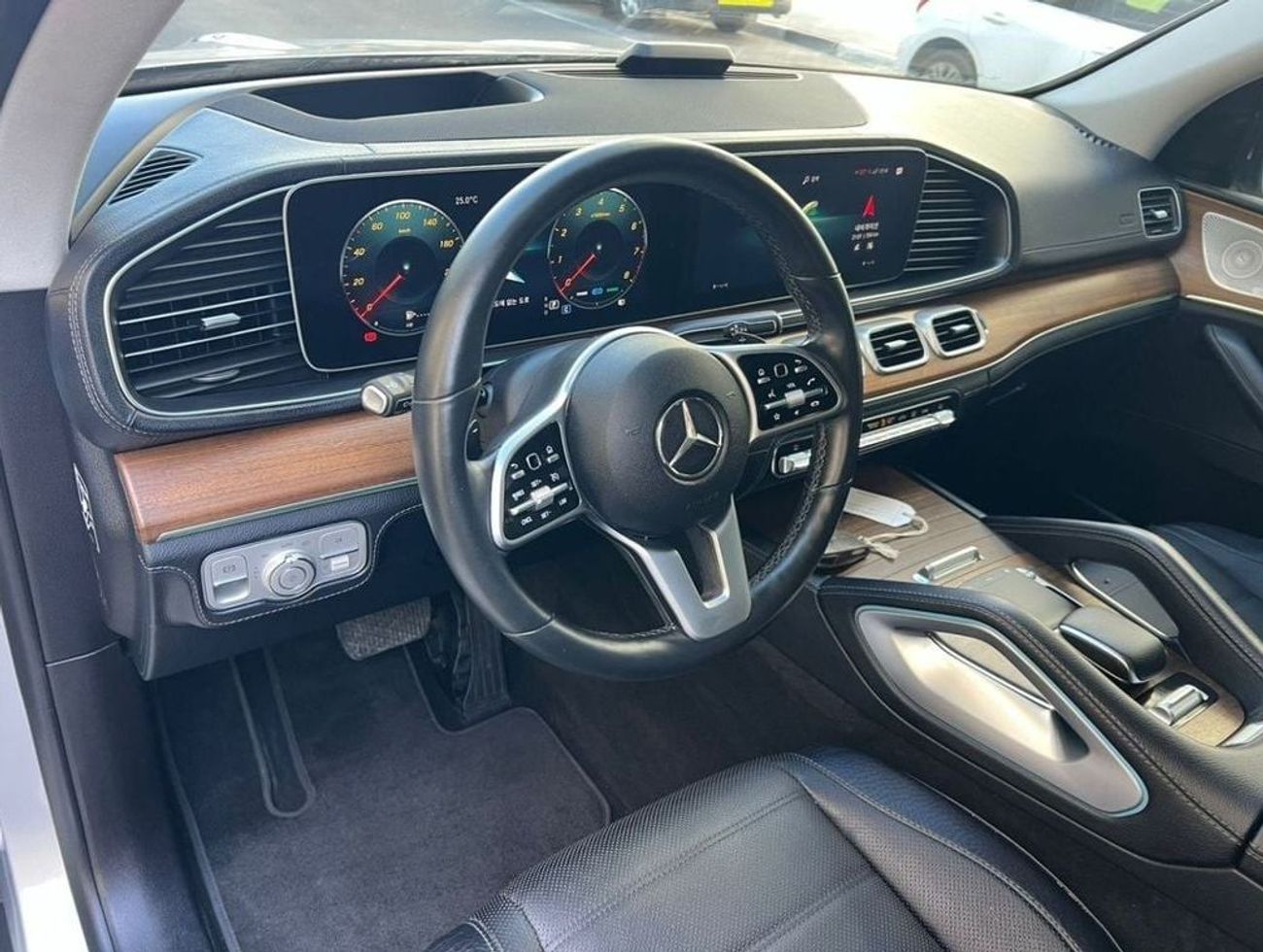 Mercedes-Benz GLE 450 2019 Mercedes Benz GLE450 4Matic - 3.0L V6 - Intercooled Turbo - 360* CAM - HUD - Japanese Spec