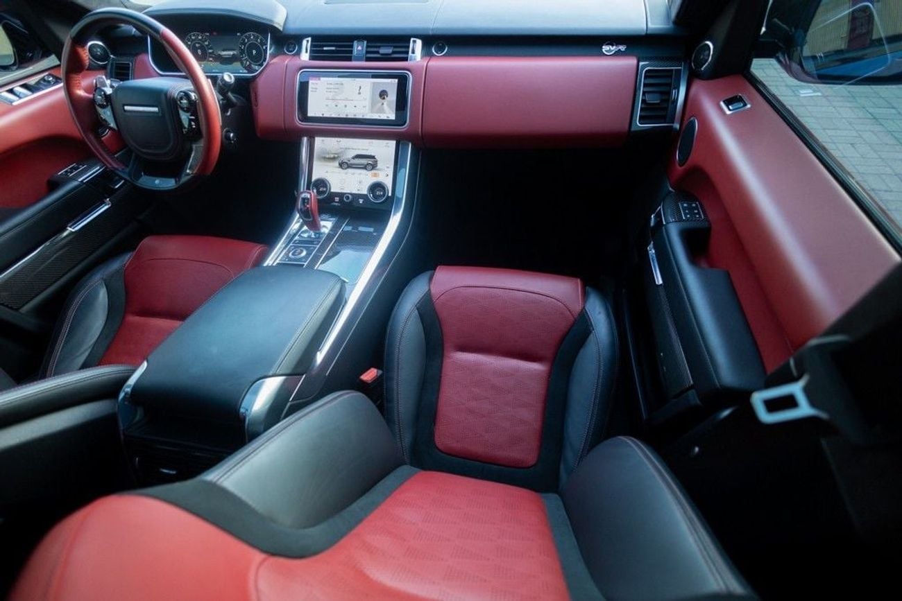 Land Rover Range Rover Sport SVR 5.0L (575 HP) AWD Range Rover Sport SVR Carbon Edition 2022 Canadian specs | Warranty
