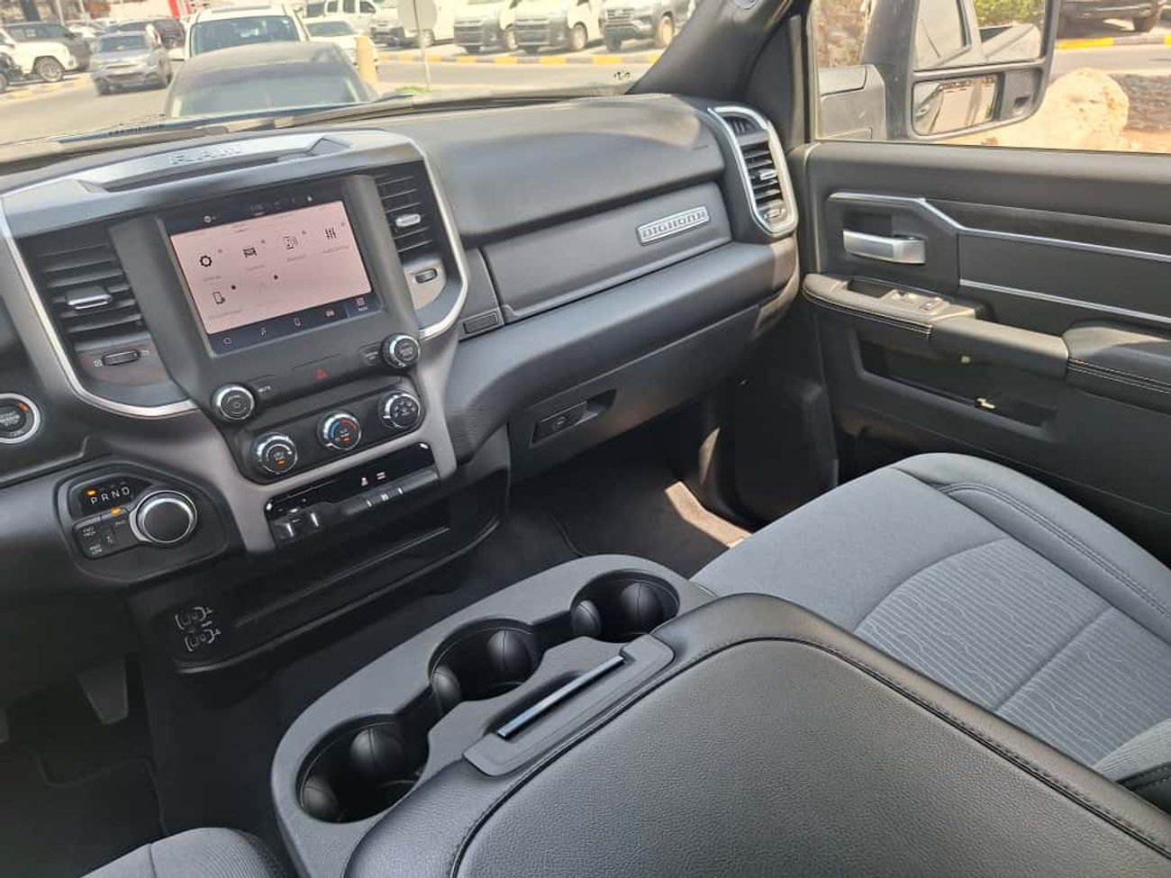 رام 2500 2024 RAM 2500 BIG HORN 6.4L V8 HEMI