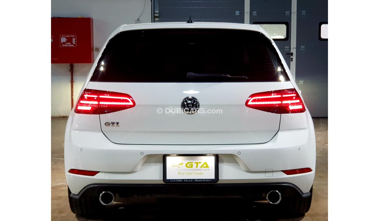 فولكس واجن جولف 2018 Volkswagen GTI, Warranty, Full History, GCC