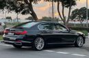 BMW 730Li Pure Excellence BMW 730Li GCC 2022 UNDER WARRANTY AND SERVICE CONTRACT ORIGINAL PAIN