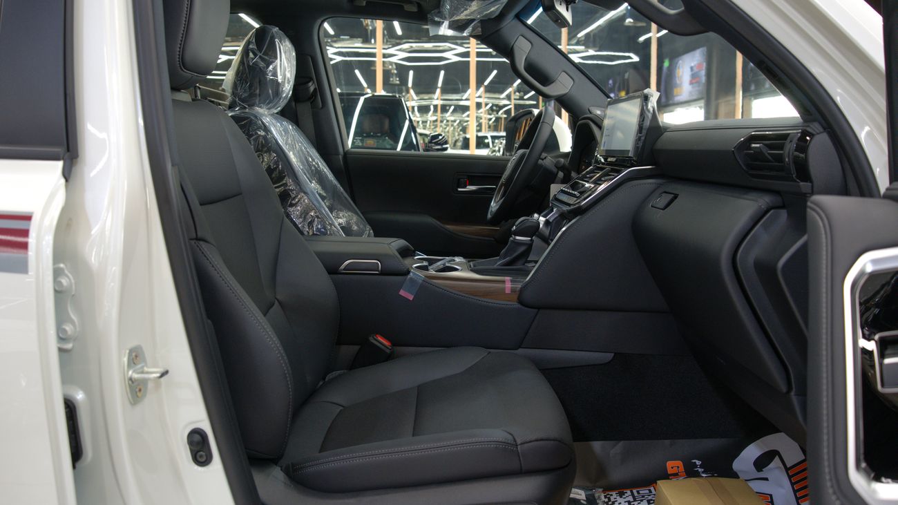 تويوتا لاند كروزر