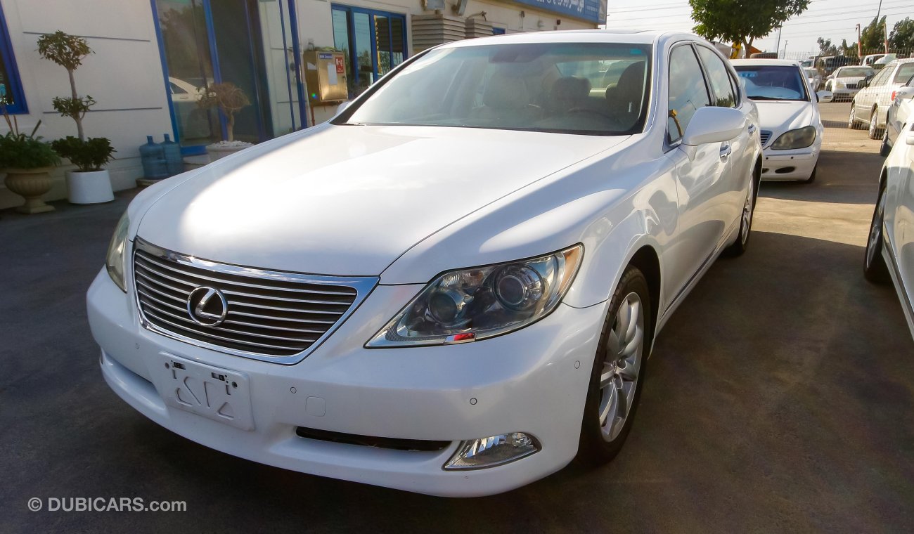 Lexus LS460