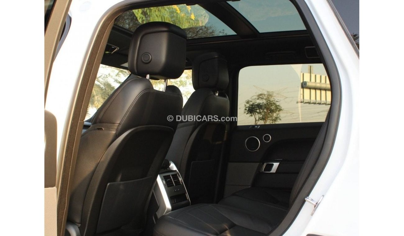 Land Rover Range Rover Sport HSE Super clean condition