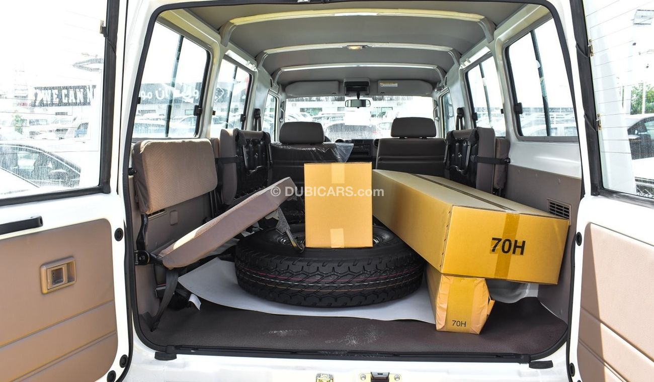 Toyota Land Cruiser 70 4.0L V6 Petrol