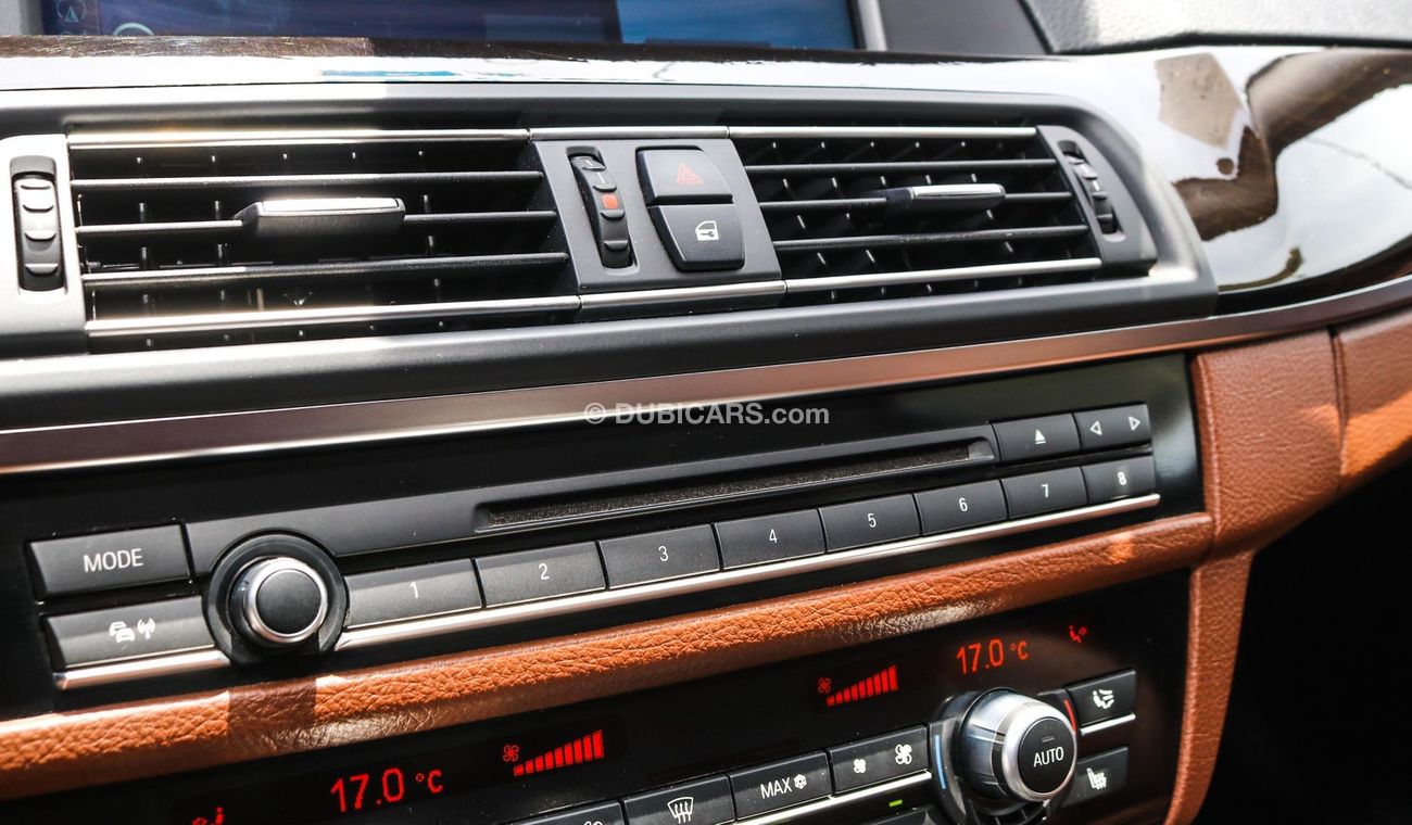 بي أم دبليو 528i i